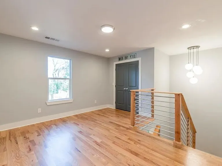 1659 Olympian Way SW — Photo 24