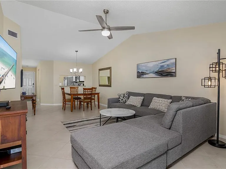 7754 Emerald Cir #T-202 — Photo 8
