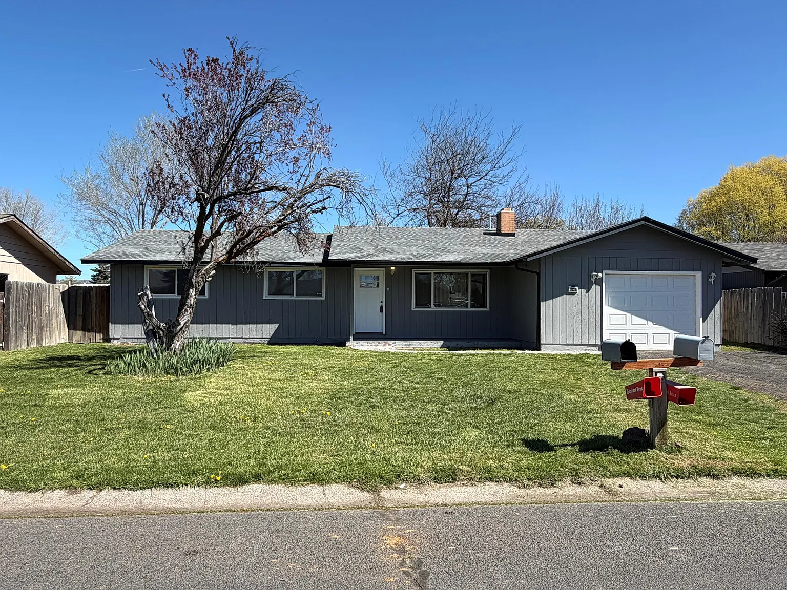 4839 Darwin Pl photo 1