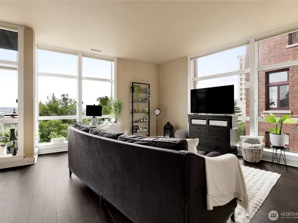 708 Market Street #402, Tacoma, WA 98402