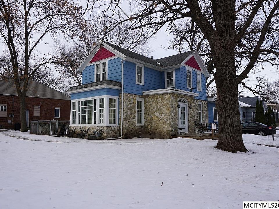 1st image of 608 N Washington Ave