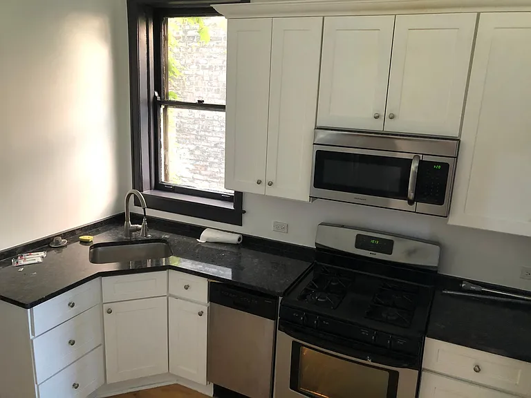 3110 W Palmer Blvd #1FF — Photo 3
