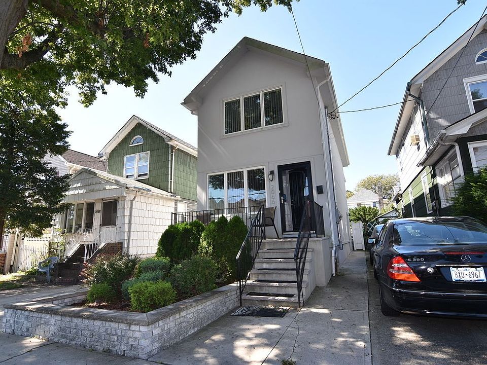 1st image of 2066 Kimball St