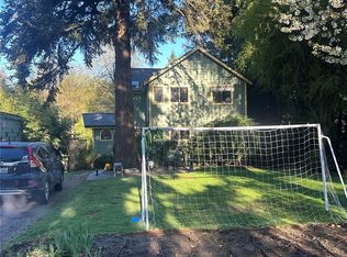 1825 Sullivan St NE, Olympia, WA 98506
