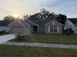 1459 Ridge Shore Dr, Tarpon Springs, FL 34689