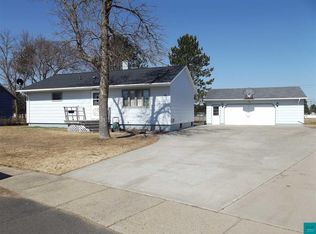 29 Dogwood Blvd, Babbitt, MN 55706