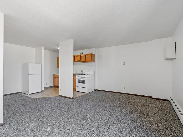 Hopkins Village Apartments — Photo 35