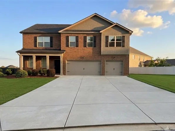 1493 Harlequin Way, Stockbridge, GA 30281