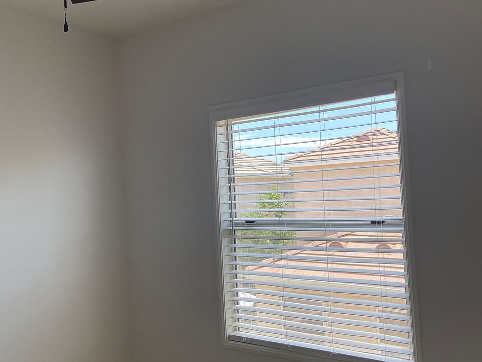1st image of 27805 Crown Court Cir