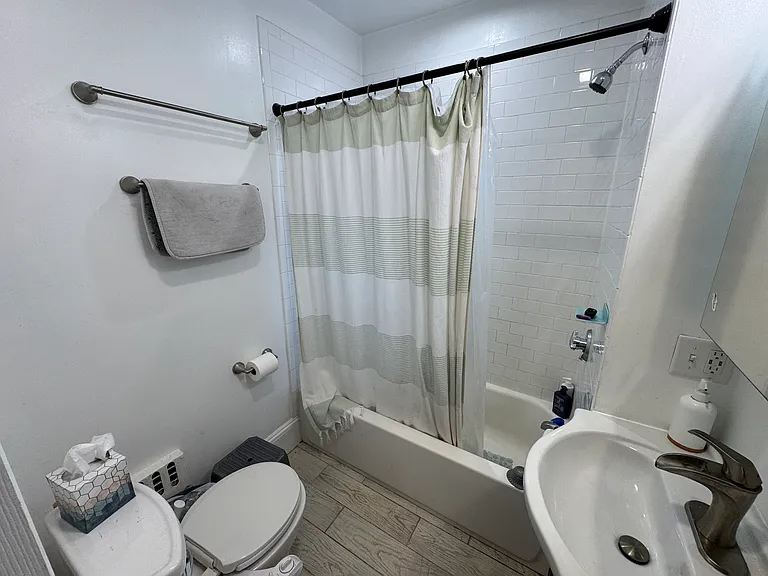 40 Gorham St #2 — Photo 13