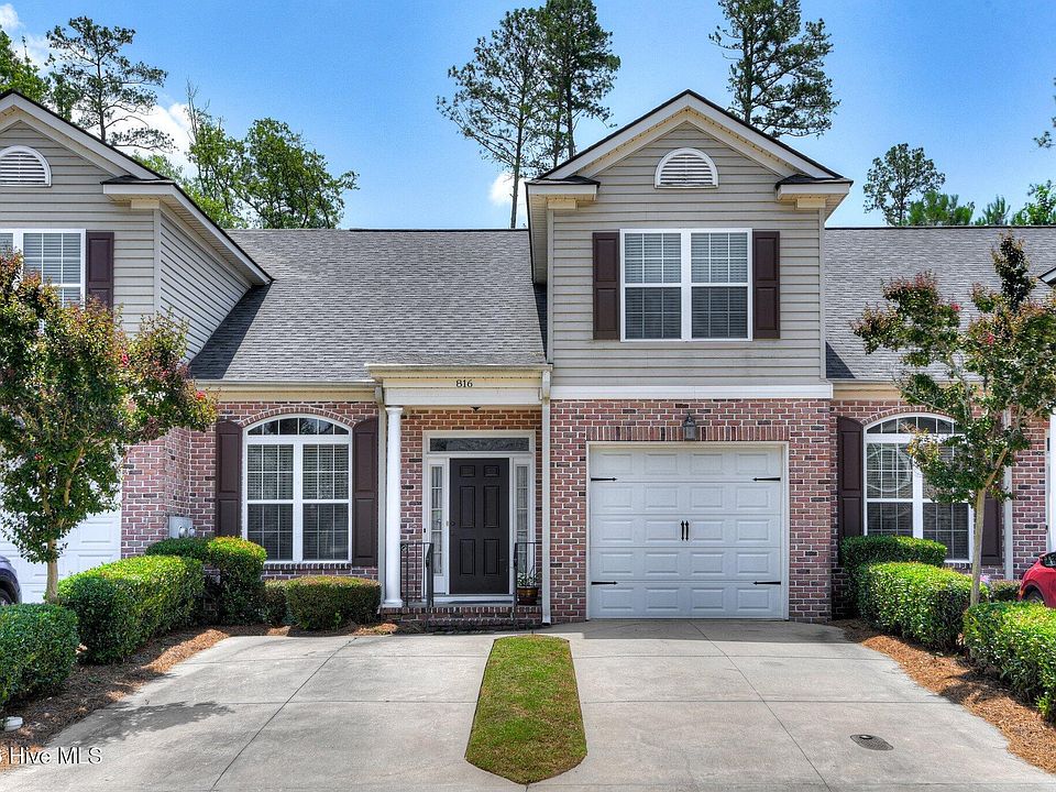 1st image of 816 Mayo Lane