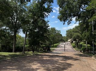 112 Kathleen Ave, La Grange, TX 78945