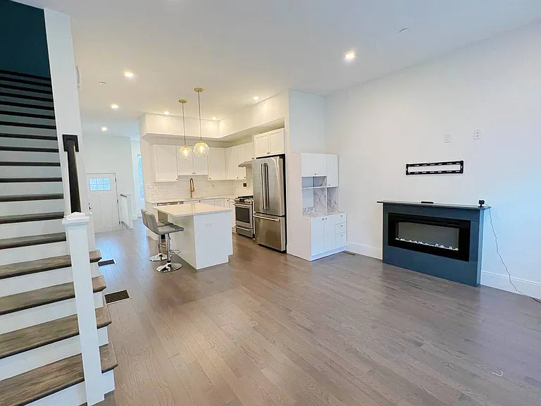 23 Charles Park Rd — Photo 10