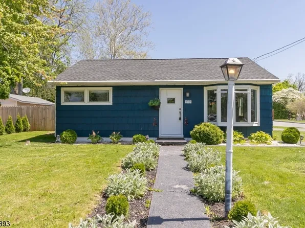 317 Stelko Ave, Lopatcong Twp., NJ 08865