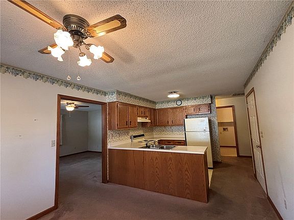5th image of 1000 N 1st St