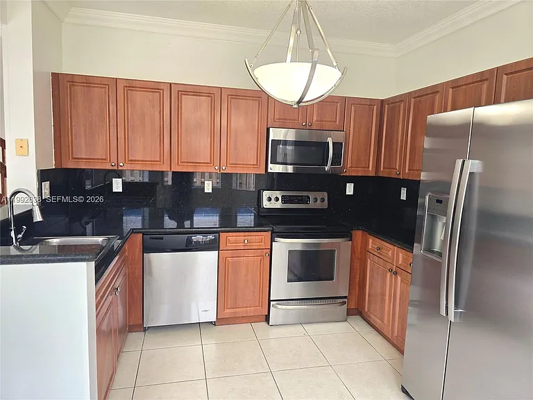 8421 SW 124th Ave #101 — Photo 8