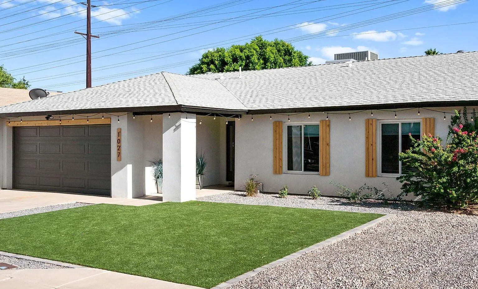 4 bed, 2.0 bath, 2123 sqft, $4,000 — Photo 4