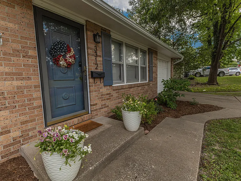 3312 Lynnwood Dr — Photo 44