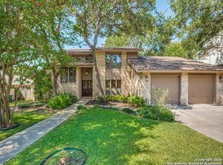 318 Woodway Forest Dr, San Antonio, TX 78216
