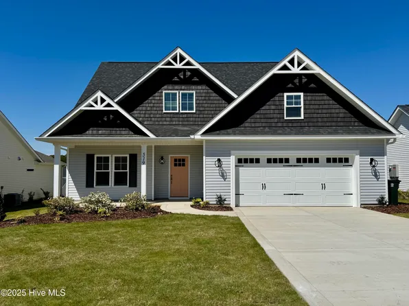 519 Grassy Gap Trail, Aberdeen, NC 28315