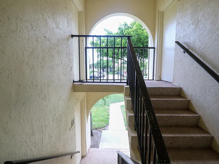 4987 Sable Pine Cir #D2 — Photo 3