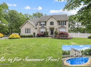 453 Diamond Rd, Jackson, NJ 08527