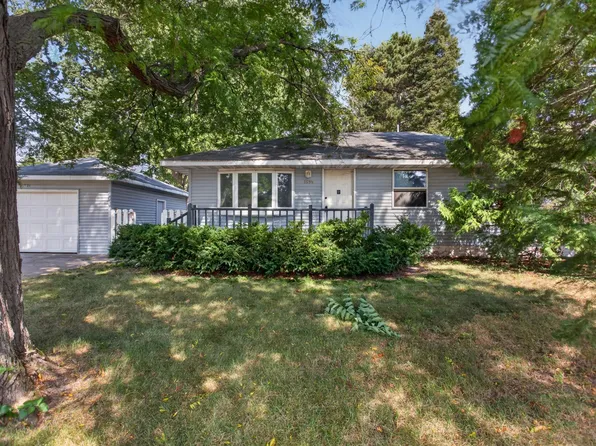 1699 Oakwood Dr, Shoreview, MN 55126