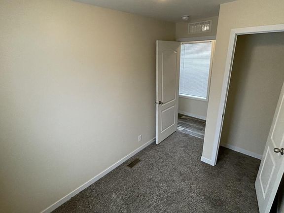 5th image of 30042 Montmorency Dr