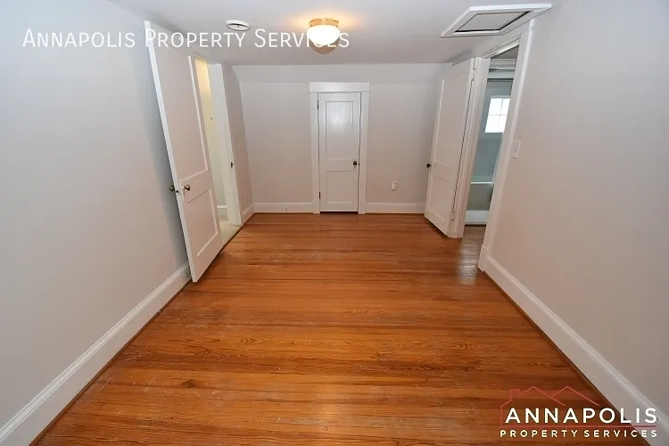 33 Glen Ave — Photo 19
