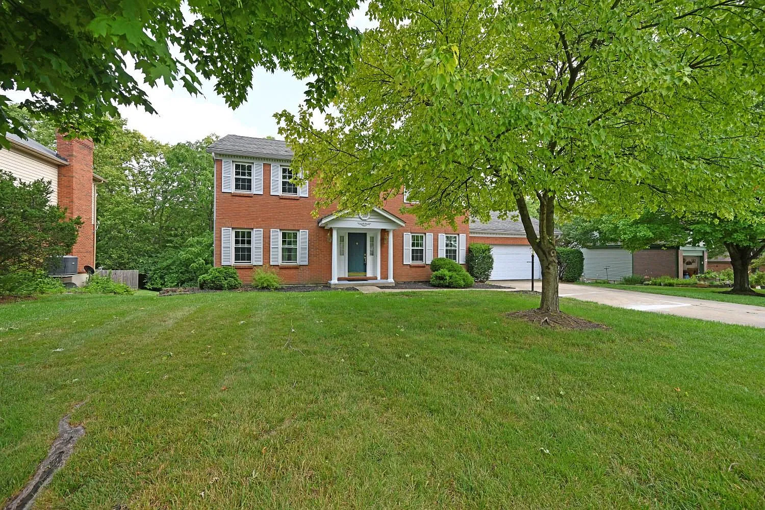 4 bed, 2052 sqft, $2,650 — Photo 3