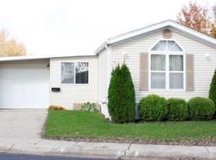 46 Cherry Ln, Springfield, OH 45504