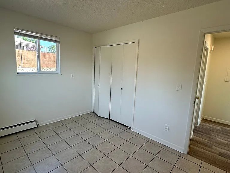RB3027 — Photo 13