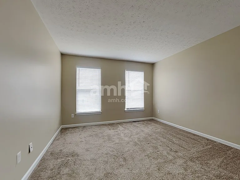 268 Indian Lake Dr — Photo 18