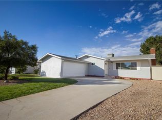 230 Myrtlewood Dr, Calimesa, CA 92320