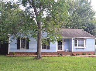 437 Silversmith Ln, Charlotte, NC 28270