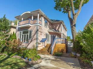 6933 N Oleander Ave, Chicago, IL 60631