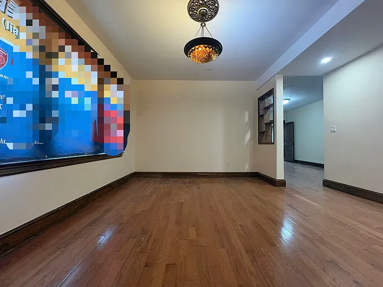 217 Bancroft Ave #1 — Photo 8