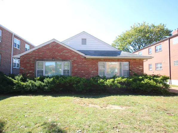 5806-5808 Sunshine Dr., 5806-5808 Sunshine Dr #B, Saint Louis, MO 63109