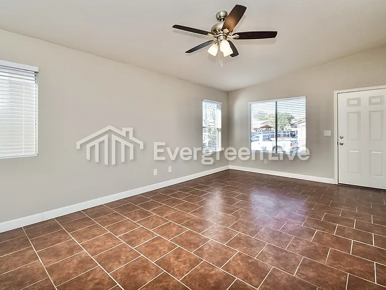 3295 S Kennedy Park Hills Pl — Photo 2