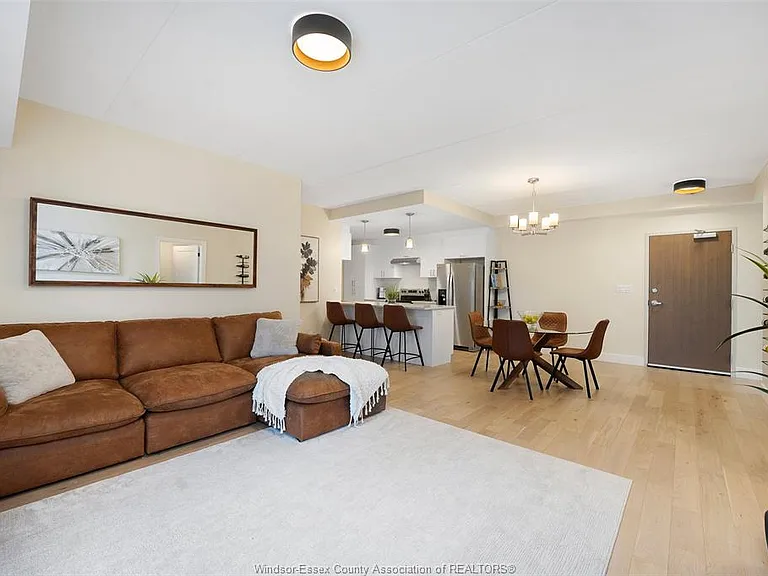 2550 Sandwich West Pkwy #111 — Photo 6