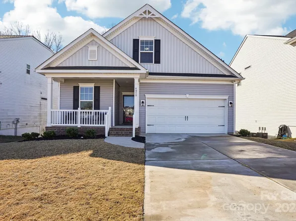 4050 Chelsea Dr, Denver, NC 28037