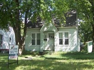 105 E Pinckney St, Pontiac, IL 61764