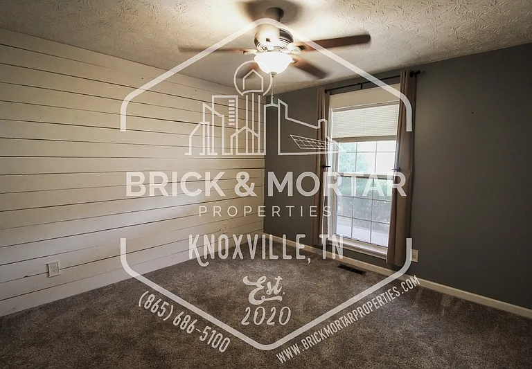808 Pioneer Dr — Photo 35