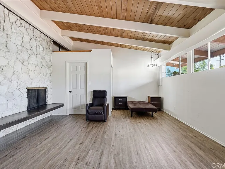 6732 Wooster Ave — Photo 30