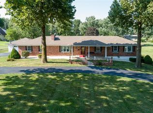 1312 Tracy Ave, Excelsior Springs, MO 64024