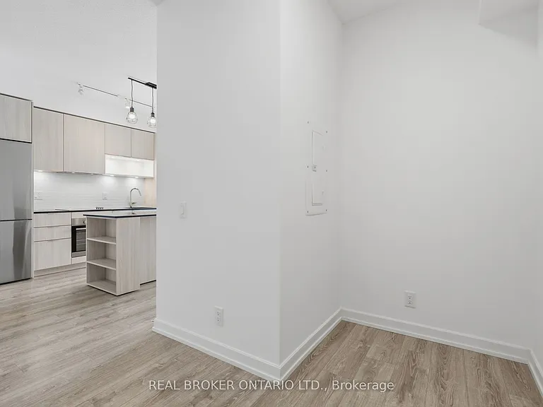 20 Tubman Ave #2202 — Photo 16