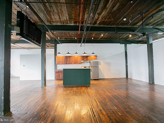 4th image of 1813 N Howard St #14A