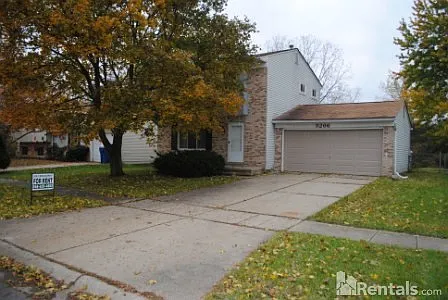 9266 Abbey Ln photo 1