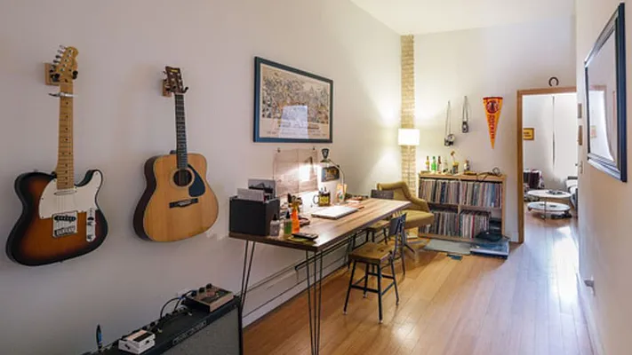 Rented by Nooklyn NYC LLC | media 11