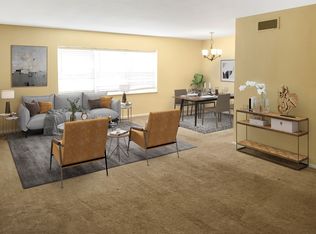 17103 Van Aken Blvd APT 203, Shaker Heights, OH 44120